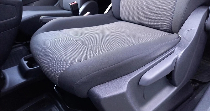 Toyota Proace City Verso cena 78900 przebieg: 127450, rok produkcji 2021 z Luboń małe 379